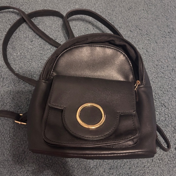 Mini black backpack - Picture 1 of 2